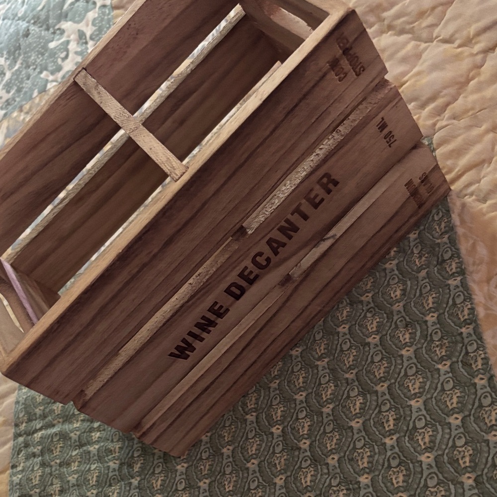 Wooden Wine Decanter Crate 10”x6”